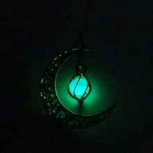 FUNIQUE Fashion Luminous Glow In the Dark Necklace Women  Sailor Moon Necklaces & Pendants Heart Necklace Anime Women Jewelry